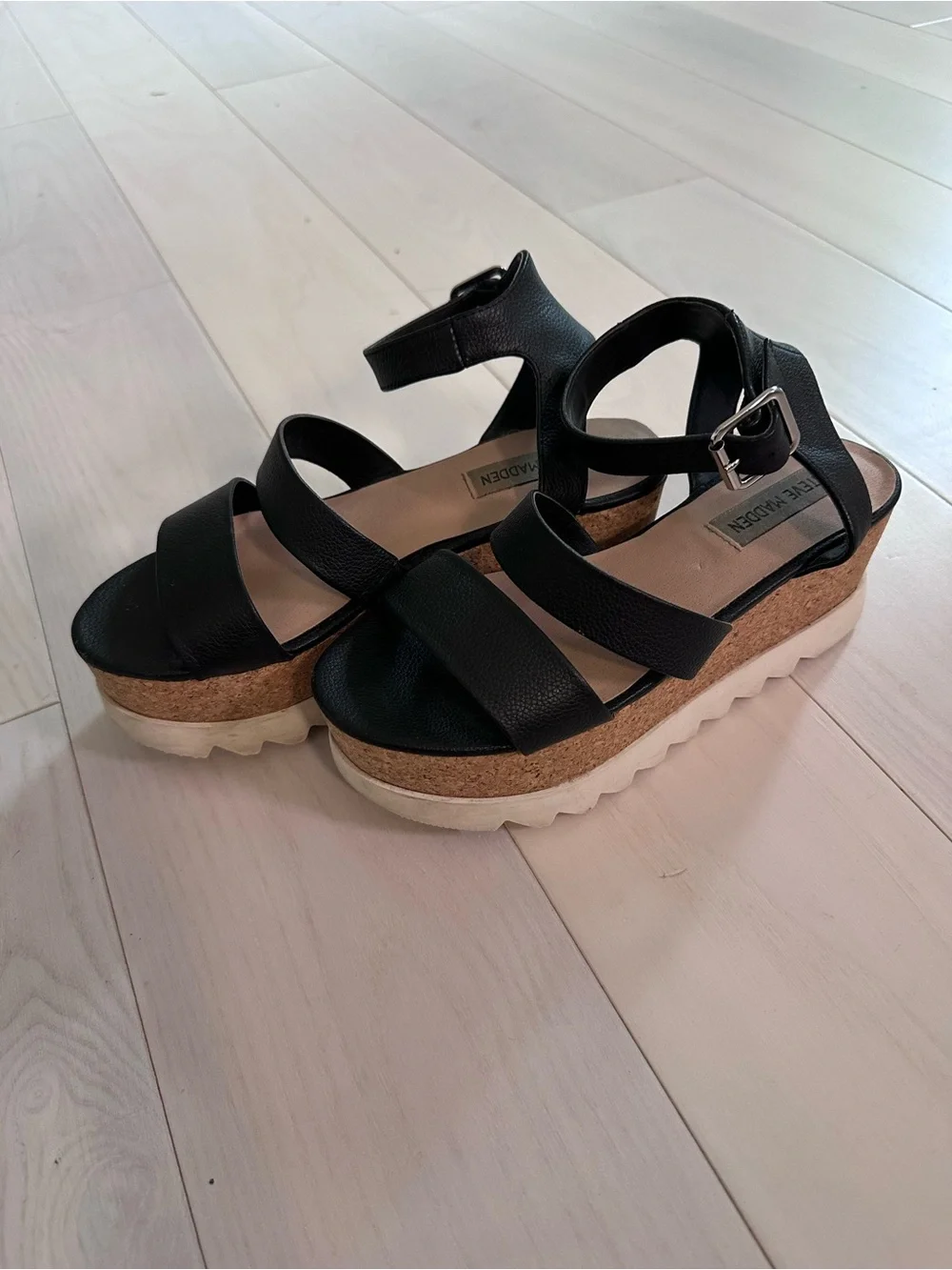 Steve Madden black wedge heels size 6